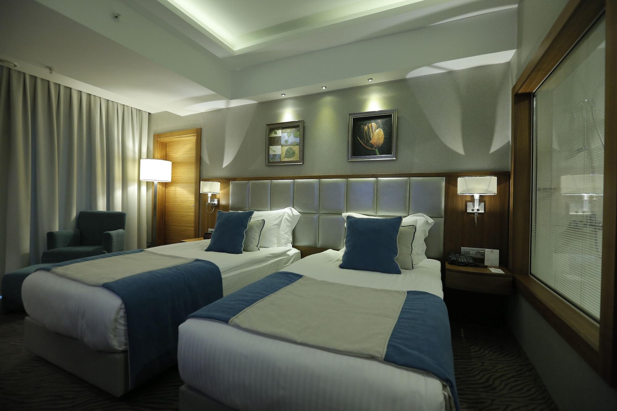 Hotel Western Premier Karsiyaka Convention&spa 5*