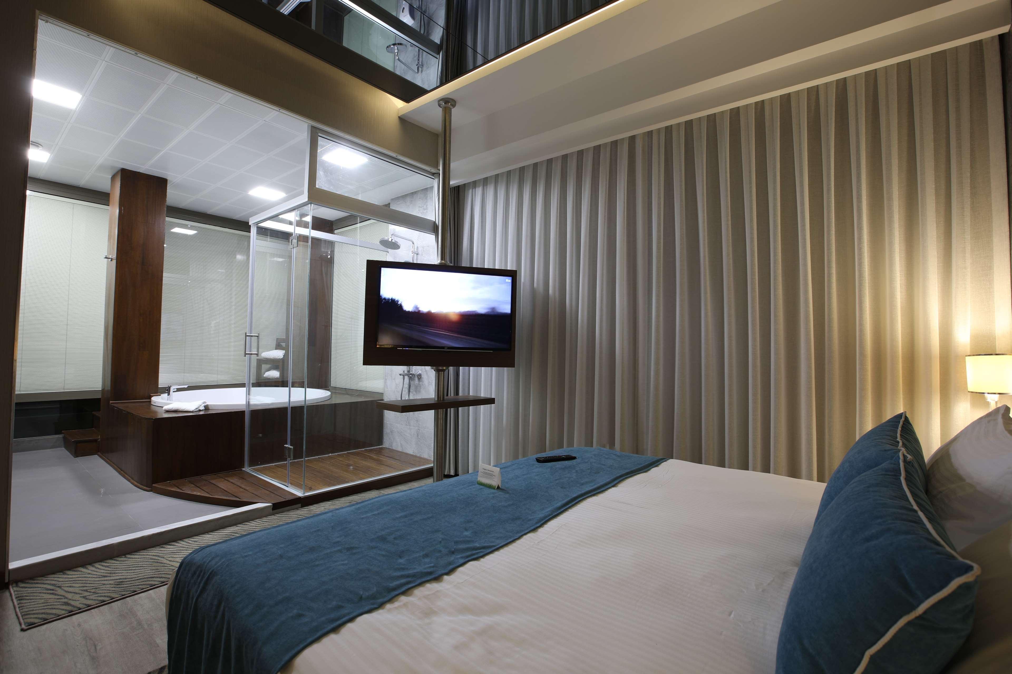 Western Premier Karsiyaka Convention&spa 5*