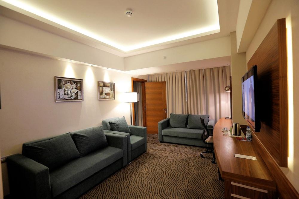 Western Premier Karsiyaka Convention&spa Hotel